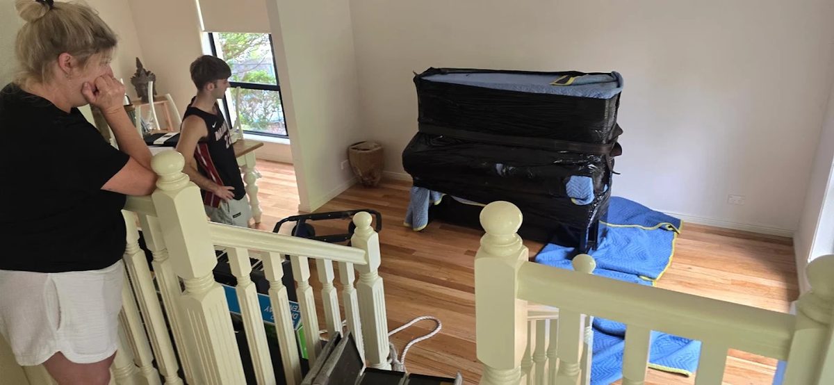 Outdoor piano pickup/removal photo from the Sydney/Pyrmont profile.